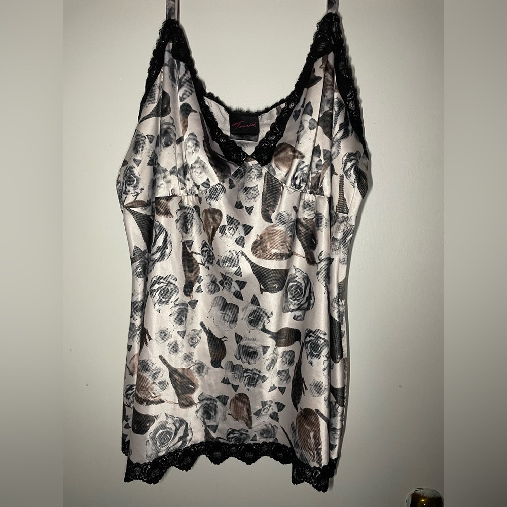 Torrid Rose & Birds Camisole Top